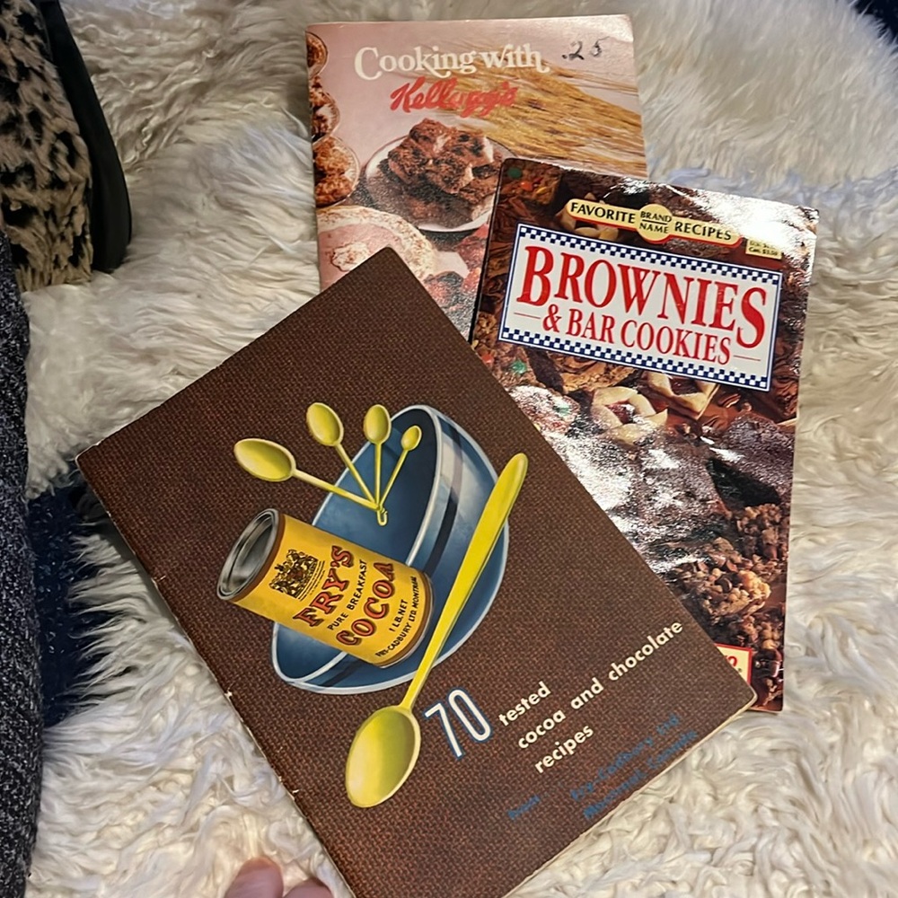 3 vintage cookbooks